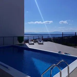  Apartament Hillside