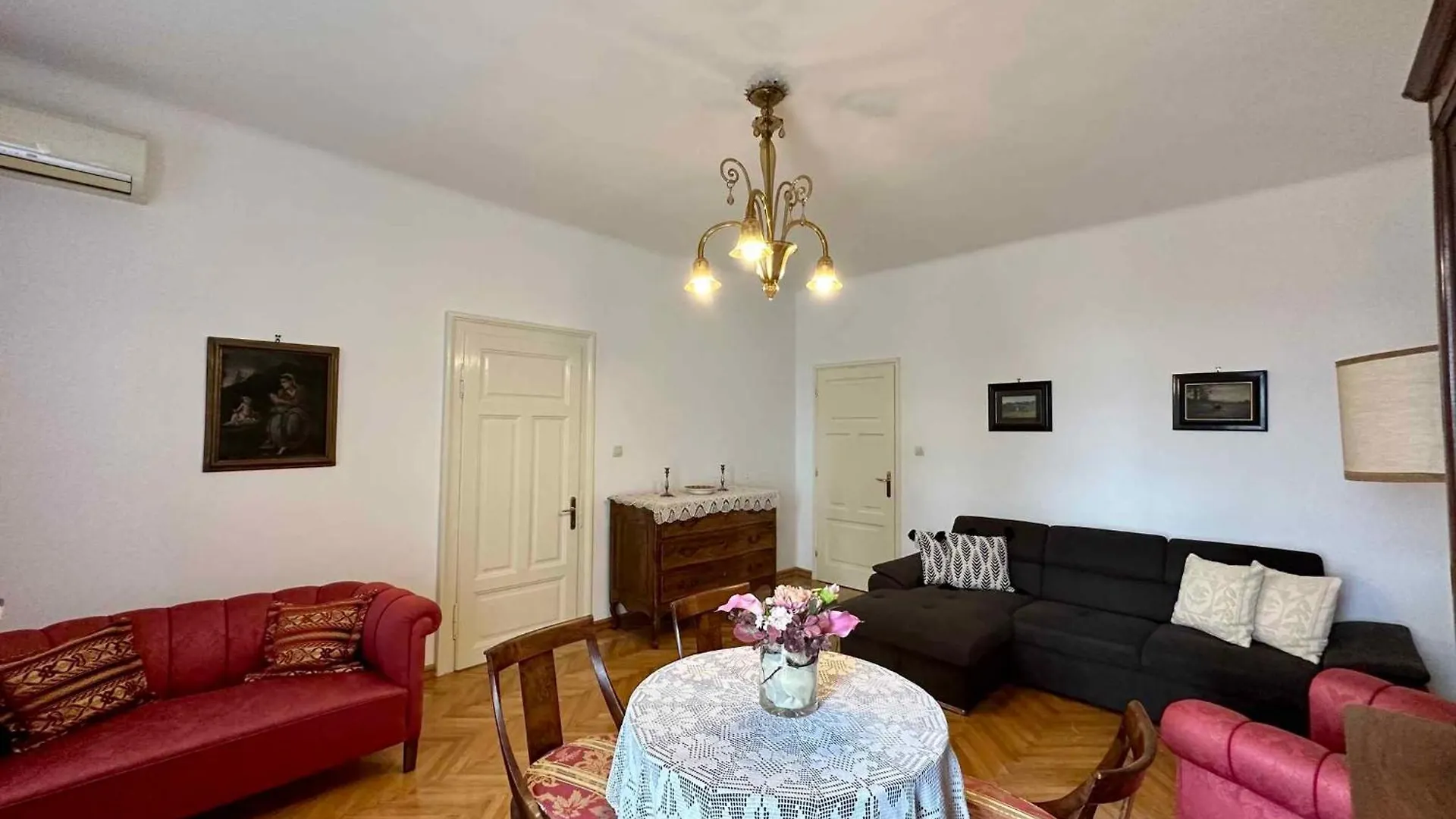Apartment In Crikvenica 50842